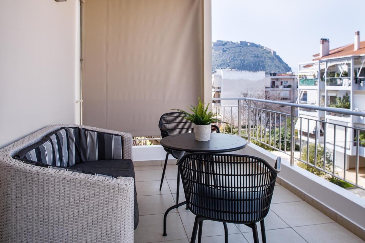 Living In Nafplio Urban Chic Apartments Exterior photo